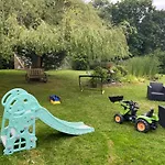 Le Clos De L'ermitage Bed & Breakfast