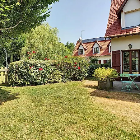 Le Clos De L'ermitage 3* Saint-Josse