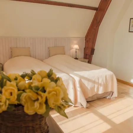 Le Clos De L'ermitage Bed & Breakfast