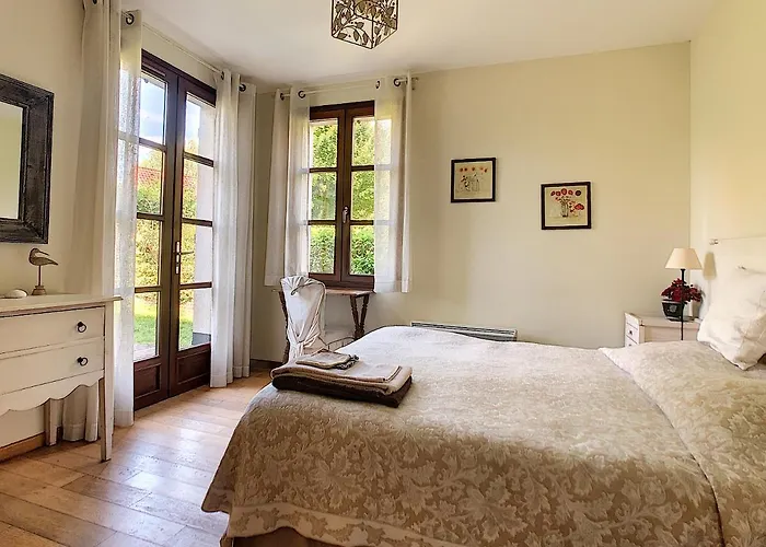 Le Clos De L'ermitage 3* Saint-Josse